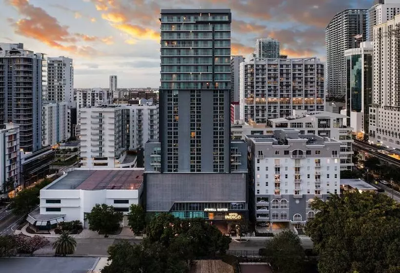 هتل Atwell Suites Miami Brickell By Ihg