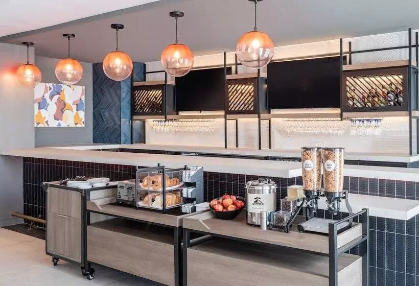 هتل Atwell Suites Miami Brickell By Ihg