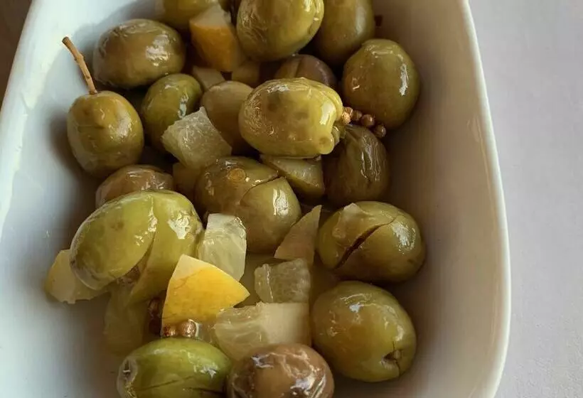 هتل Celebi Garden