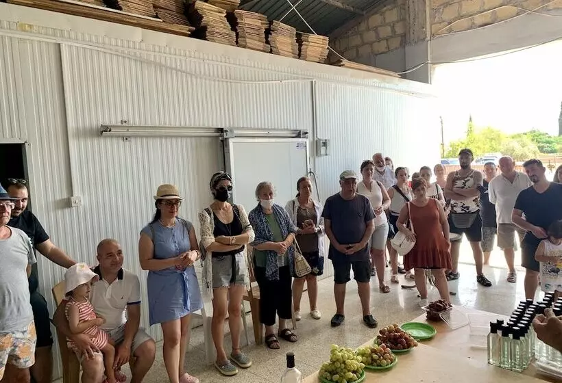 هتل Celebi Garden