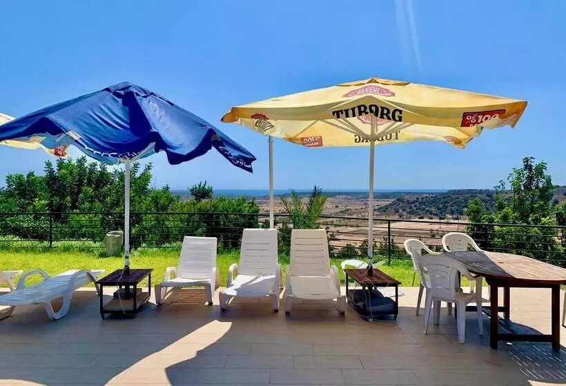 هتل Celebi Garden