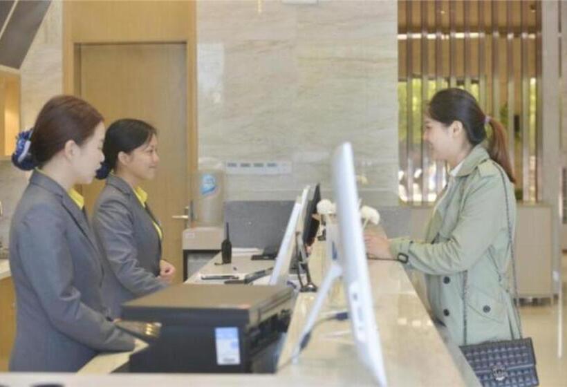 هتل City Comfort Inn Hefei Feidong Yuzhou Central Square