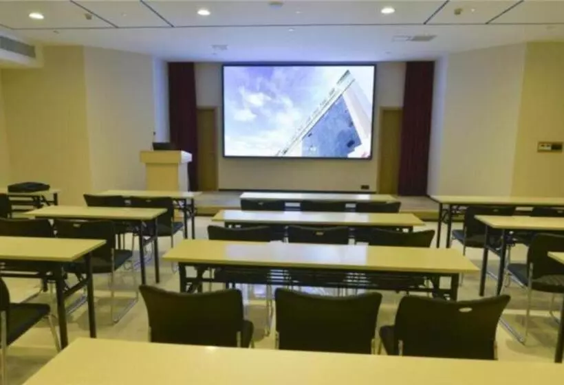 هتل City Comfort Inn Hefei Feidong Yuzhou Central Square