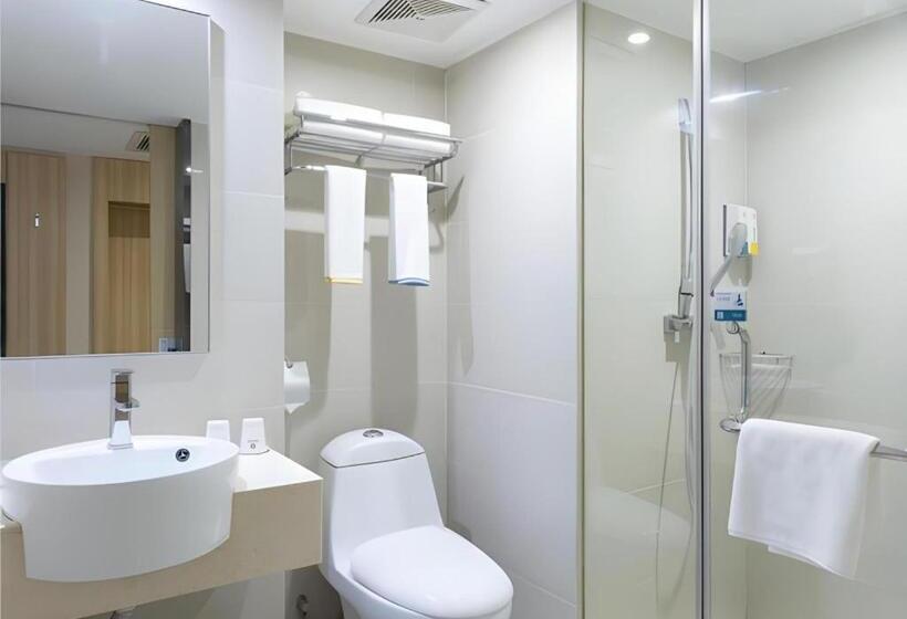 酒店 City Comfort Inn Wuhan Dream Times Baotong Temple Metro Station