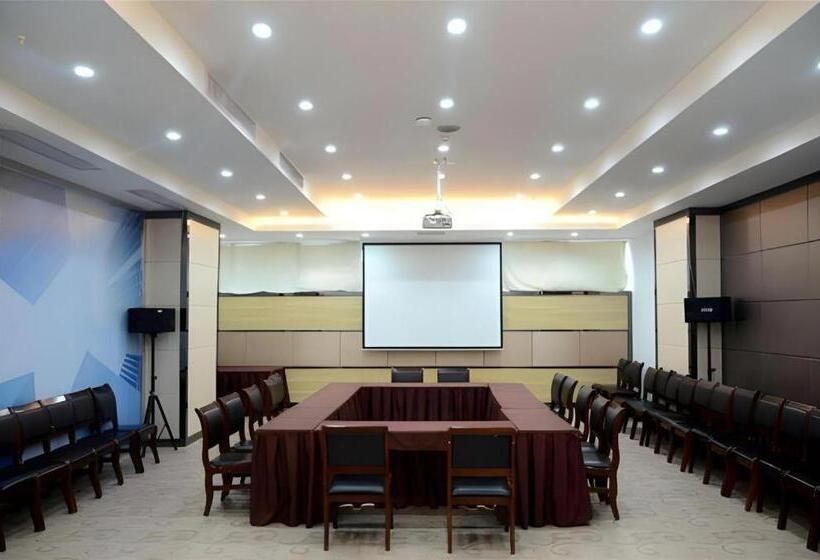 酒店 City Comfort Inn Wuhan Dream Times Baotong Temple Metro Station