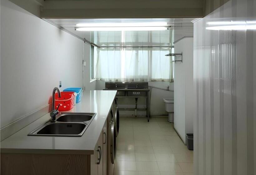 酒店 City Comfort Inn Wuhan Dream Times Baotong Temple Metro Station