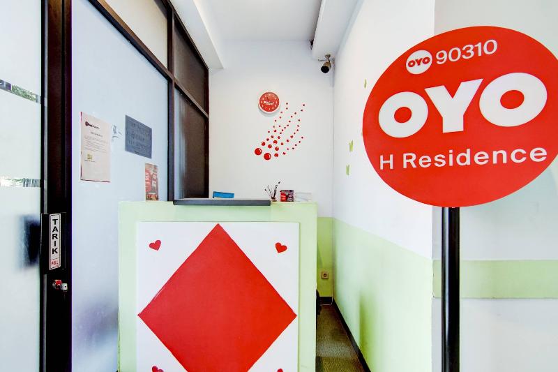 Hotel Cosmo Harmoni By Oyo Rooms