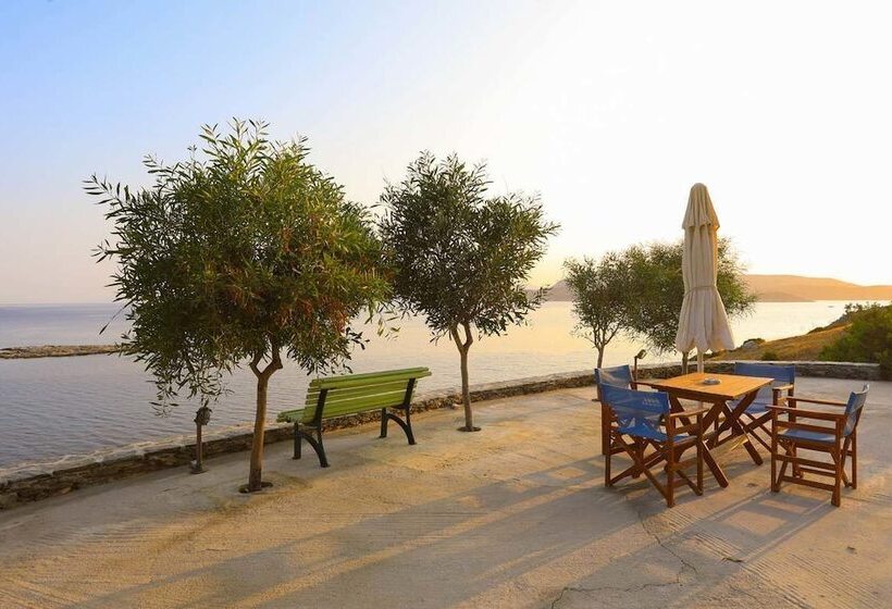 فندق Filoxenia By Grispos Villas