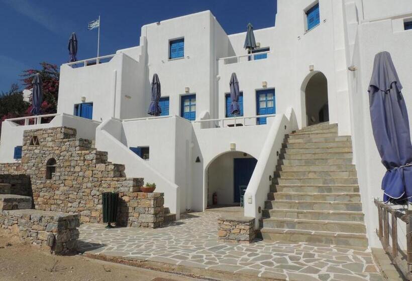 فندق Filoxenia By Grispos Villas