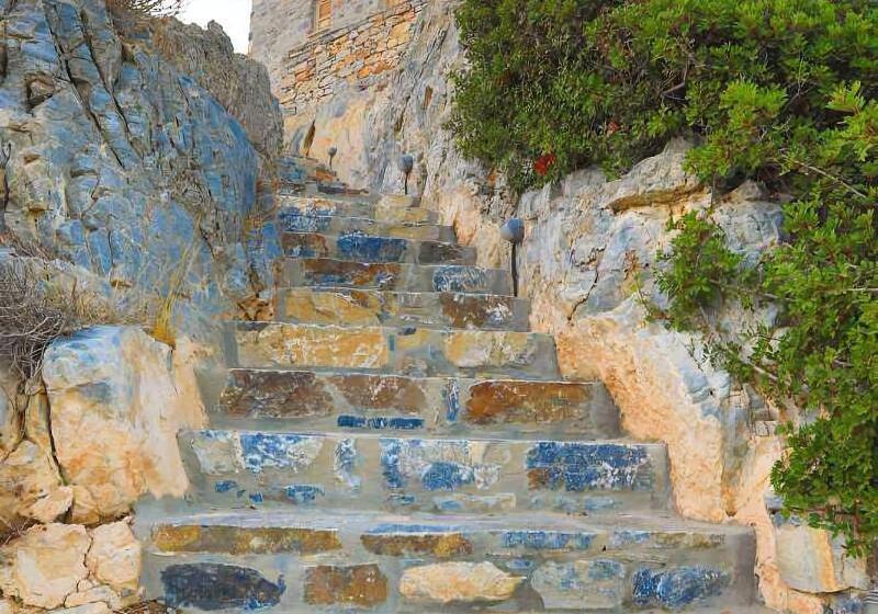 فندق Filoxenia By Grispos Villas