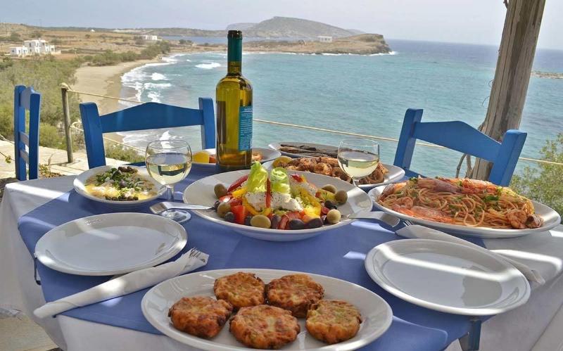 فندق Filoxenia By Grispos Villas