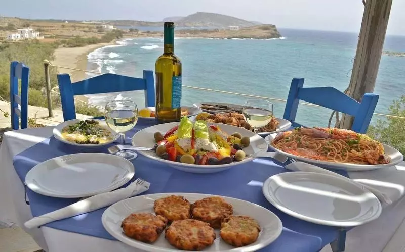 ホテル Filoxenia By Grispos Villas