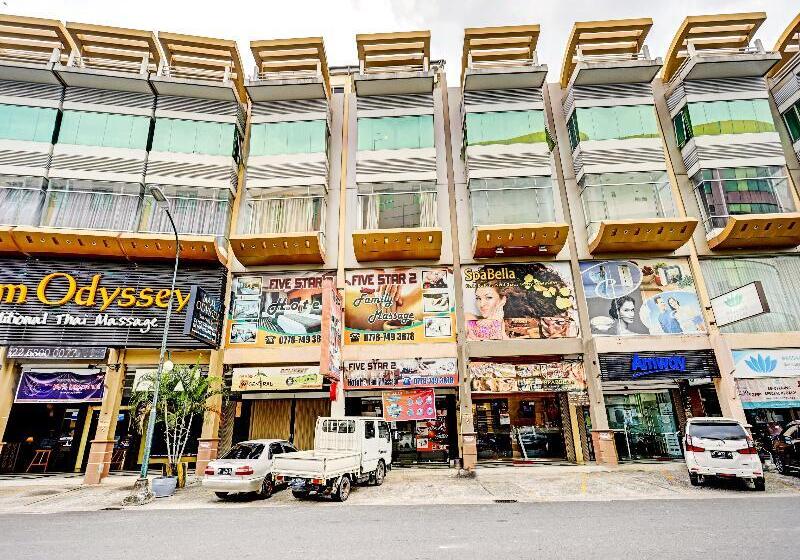 فندق Five Star 2 By Oyo Rooms