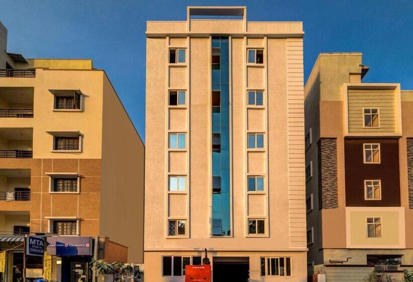 ホテル O Jv Colony Near Gachibowli