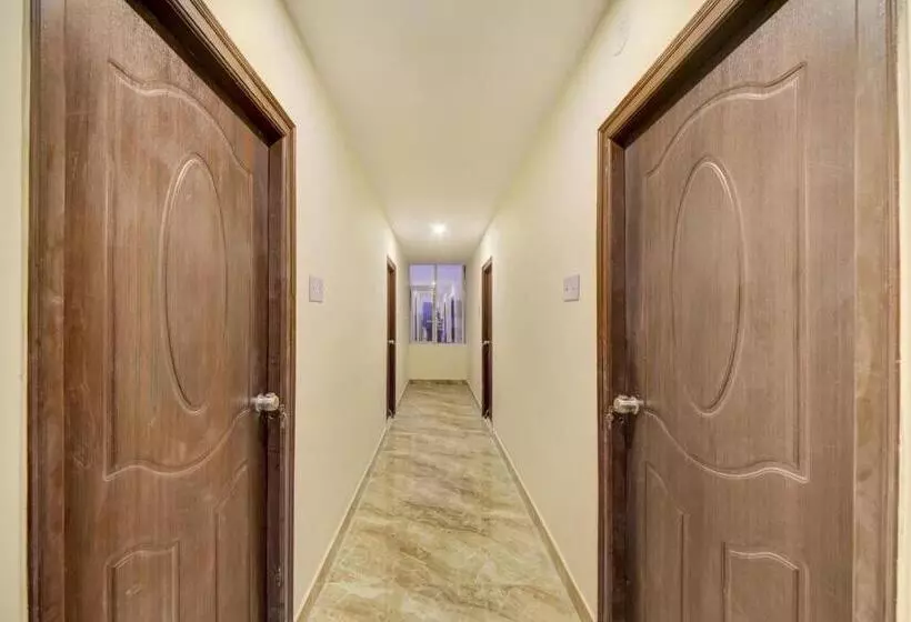 ホテル O Jv Colony Near Gachibowli