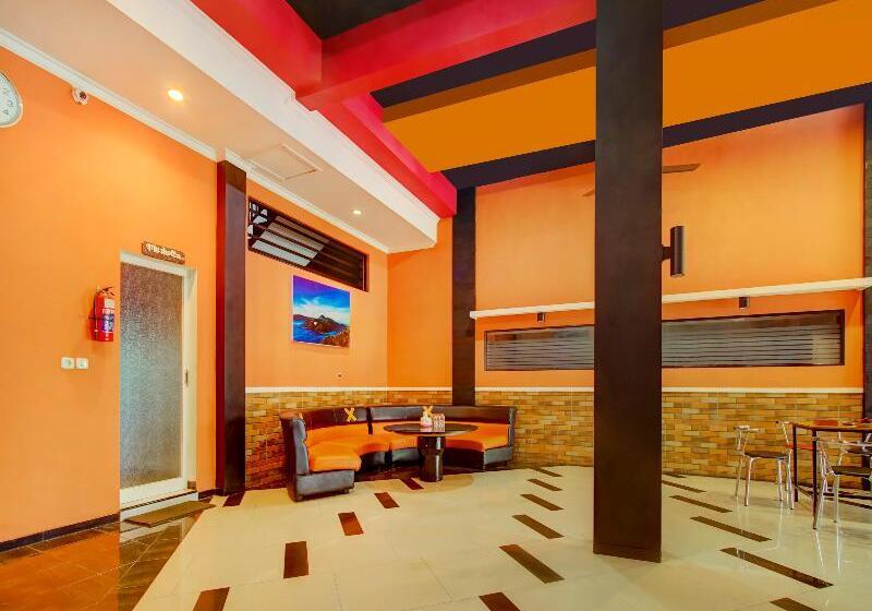 Hotel Super Capital O 90151 Guest House 180