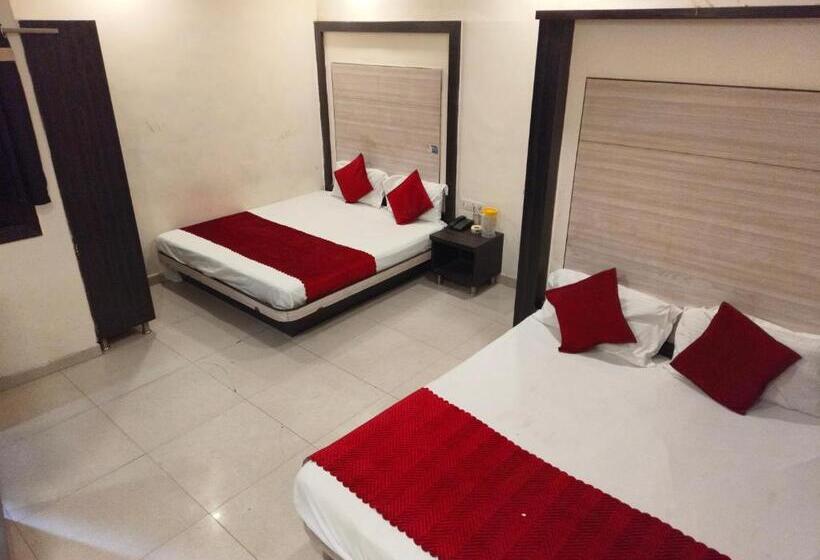 Hotel Hare Krishna Main Bazar