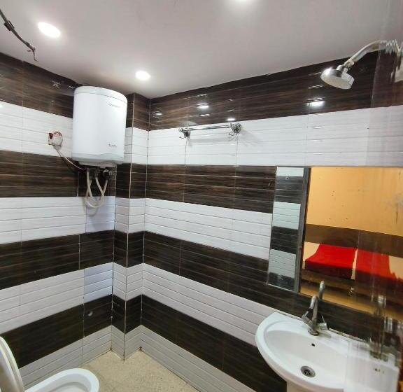 Hotel Hare Krishna Main Bazar