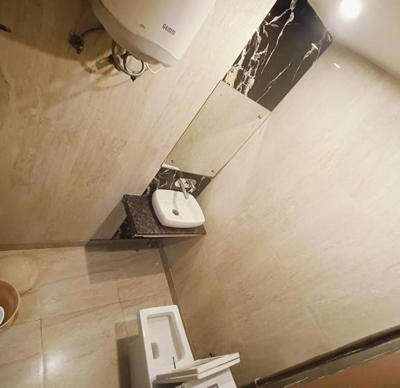 Hotel Hare Krishna Main Bazar