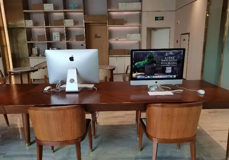 هتل Ji  Dalian Airport