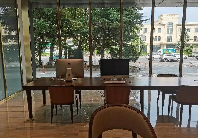 هتل Ji  Dalian Airport