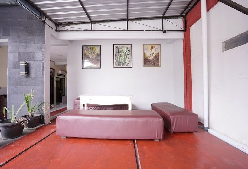 فندق O Maleo Kostel