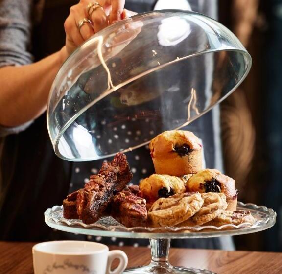 هتل Mama Shelter Paris La Défense