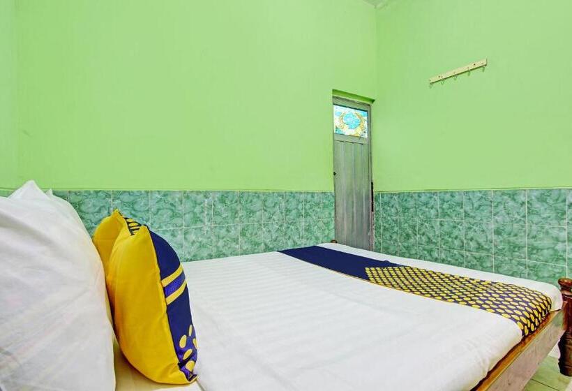 호텔 Sabar Menanti 2