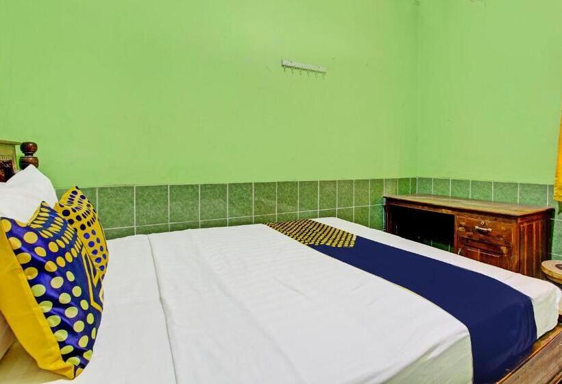 호텔 Sabar Menanti 2