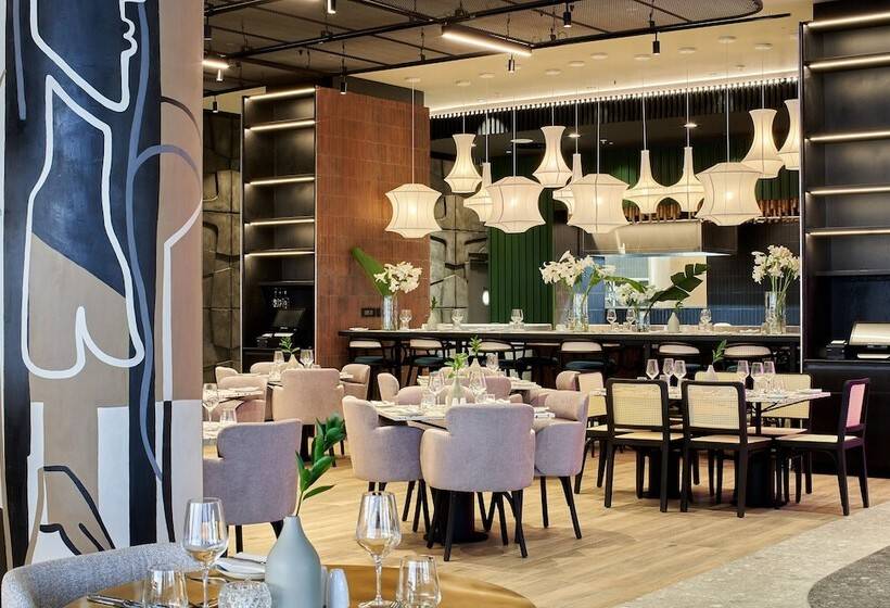 The Rockefeller Hotel By Newmark