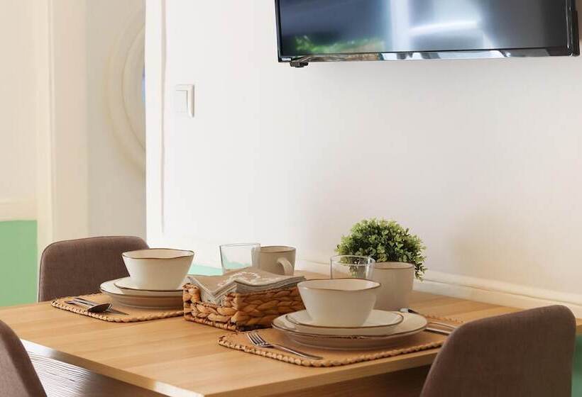 Castelo Premium By Homing