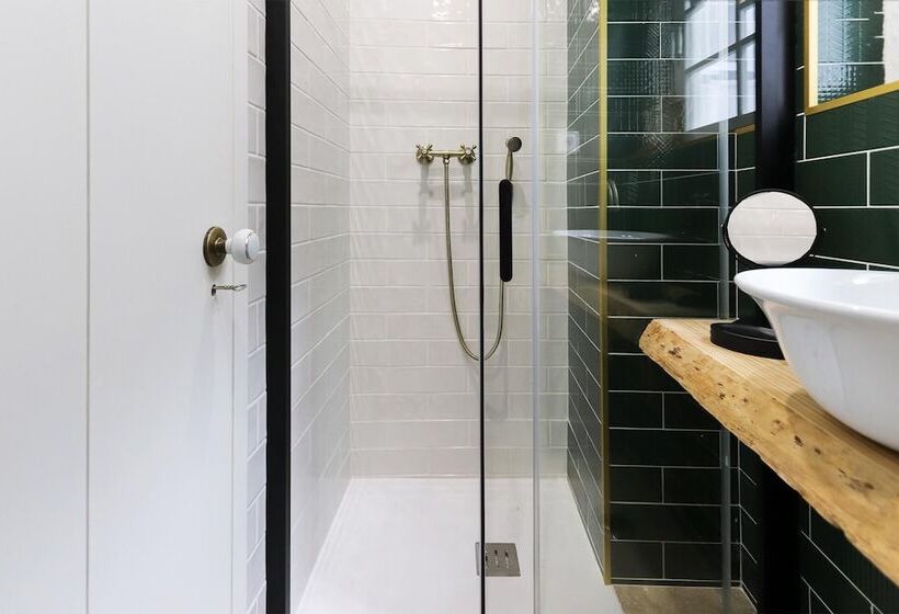 Castelo Premium By Homing