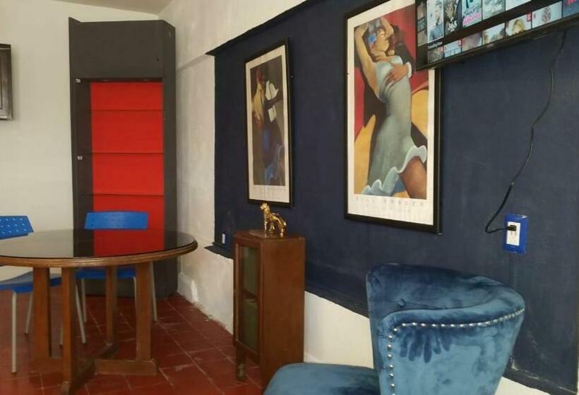 Departamento En Renta, Para 1 O 2 Personas