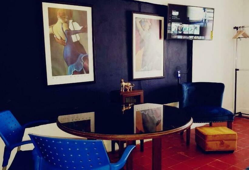 Departamento En Renta, Para 1 O 2 Personas