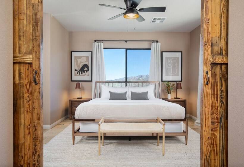 Desert Stone By Avantstay Contemporary Desert Oasis With Pool & Hot Tub