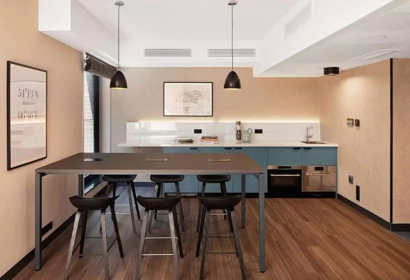 Adina Apartment Hotel Dusseldorf