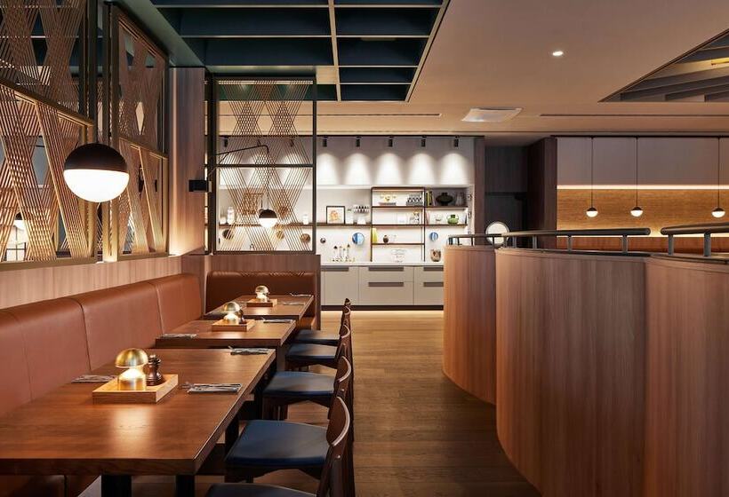 Adina Apartment Hotel Dusseldorf