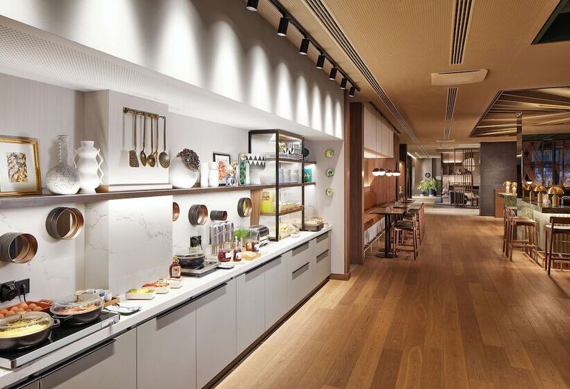 Adina Apartment Hotel Dusseldorf