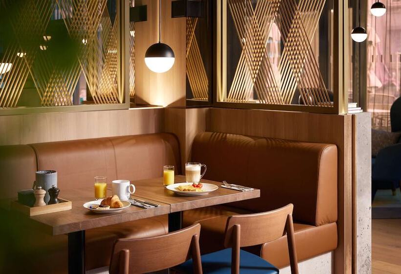 Adina Apartment Hotel Dusseldorf