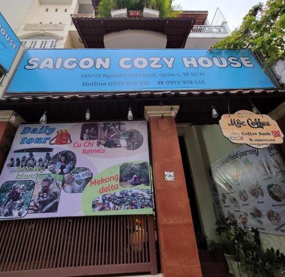 هاستل Saigon Cozy House & Coffee