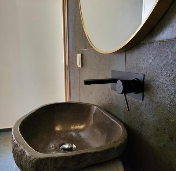 ベッドアンドブレックファースト Villa Alva Guest House