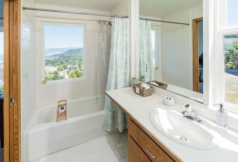 Blue Horizon By Avantstay Panoramic Views Of The Ocean W Entertainers Patio