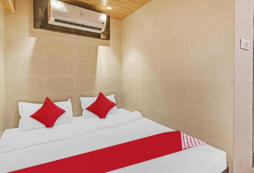 فندق O K K Royal Residency