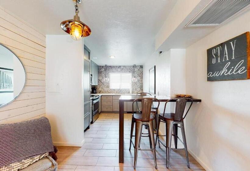 هتل Surf Lodge #1103