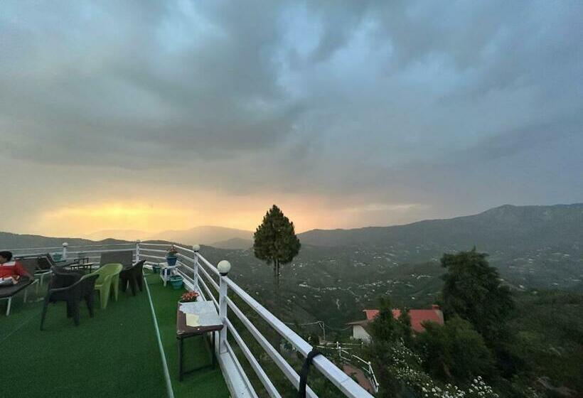 Отель Wincliff Orchard Resort