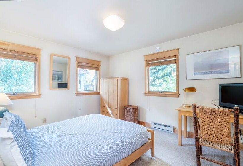 Smuggler F By Avantstay Gorgeous Condo Close To Lift 7