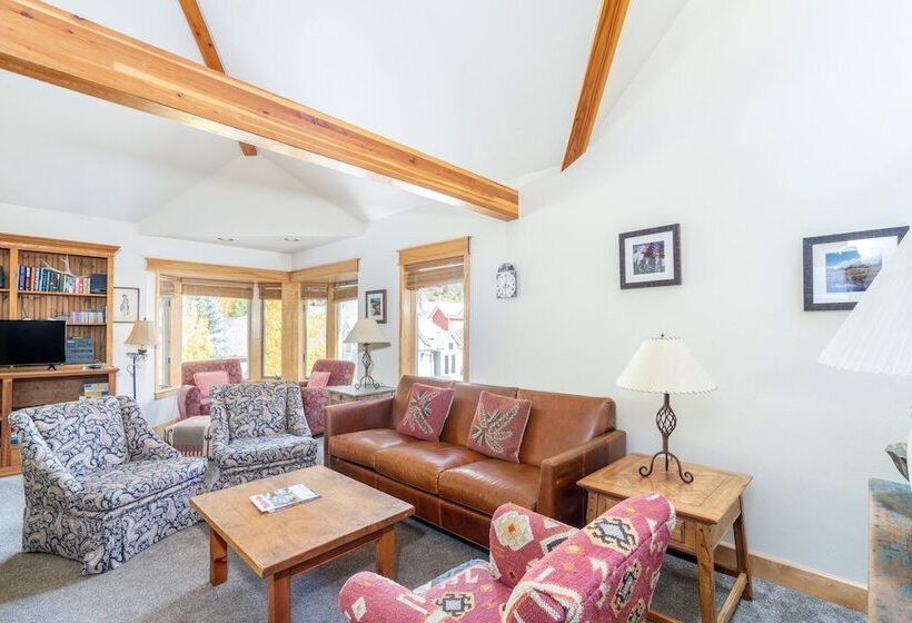 Smuggler F By Avantstay Gorgeous Condo Close To Lift 7