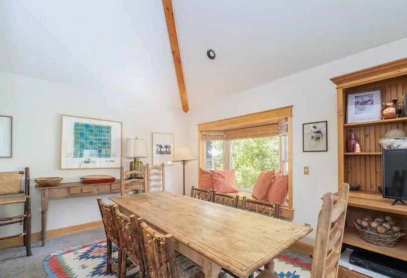 Smuggler F By Avantstay Gorgeous Condo Close To Lift 7