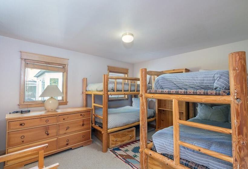 Smuggler F By Avantstay Gorgeous Condo Close To Lift 7