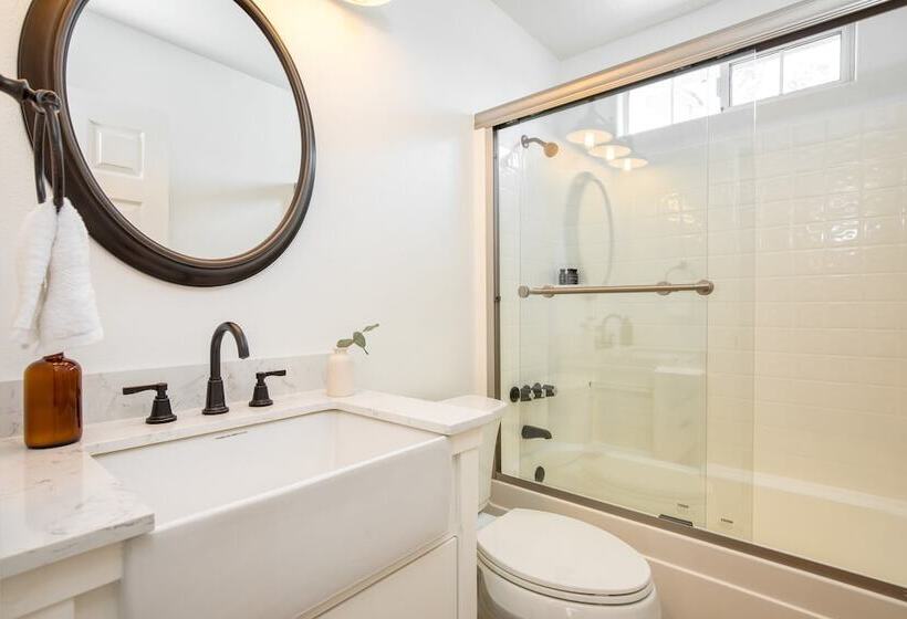 The Riesling Retreat By Avantstay Estate W Pool, Hottub, Putting Green & Pickle Ball Court